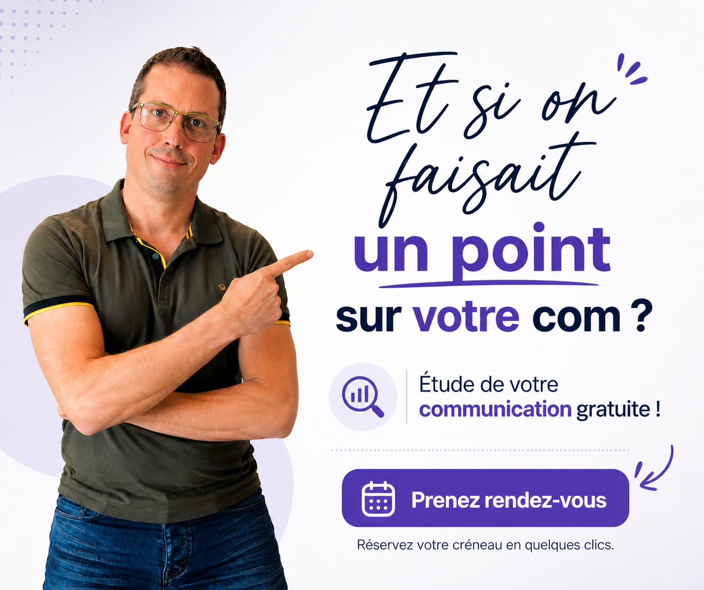 Portrait de Ghislain Vineis, dirigeant de l’agence de communication Réacticom, portant un polo sombre et des lunettes, pointant du doigt un message promotionnel. Le visuel affiche : « Et si on faisait un point sur votre com ? » avec une offre d’étude de communication gratuite et un bouton d’appel à l’action « Prenez rendez-vous ».